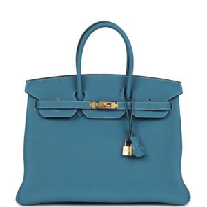 00E124AD-26E9-BDCA-DEFA-2218C8D81C1C_c138abb9-97f2-468b-94bf-28e3a776fc33.jpg Birkin 30 Blue Jean Togo Gold Hardware