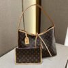 00F2E69C-6A5B-0624-1668-37EE59559456.jpg Louis Vuitton M46197 CarryAll MM