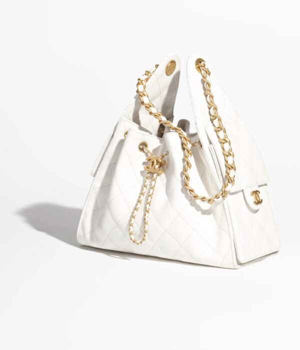 CHANEL 25 small bag(White)