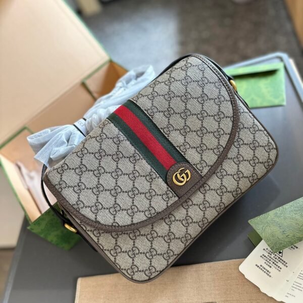 04E45F13-112E-55F3-EF9E-034CBC4685CD.jpg OPHIDIA SMALL SHOULDER BAG