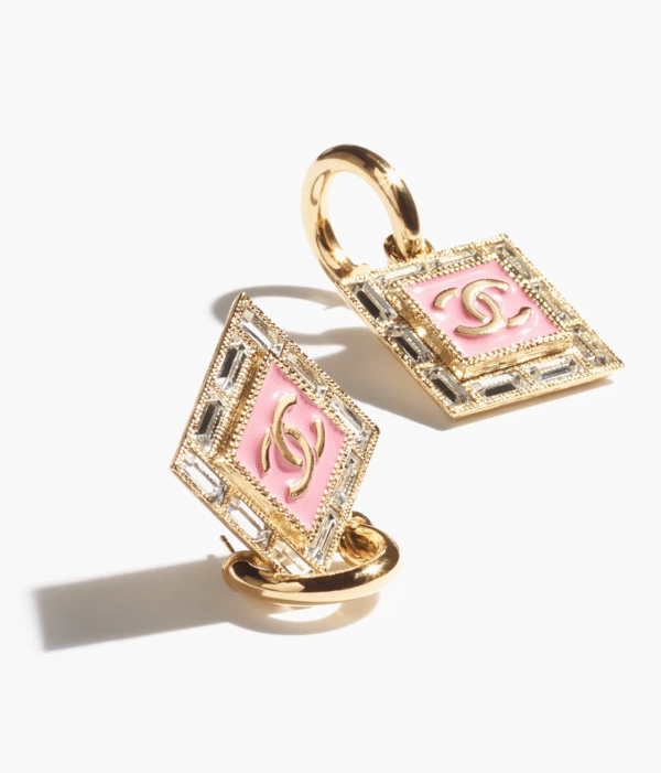 05286D3D-4C97-881D-115F-ABEFE833CD00.png PENDANT EARRINGS