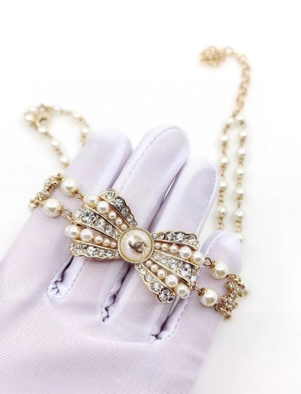 CC Necklace 0018