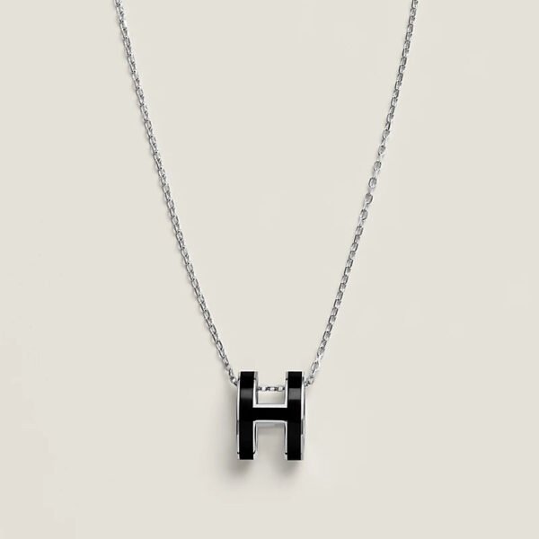 08B81D36-95C1-016A-6278-93B117E0A206.jpg Pop H pendant - Noir
