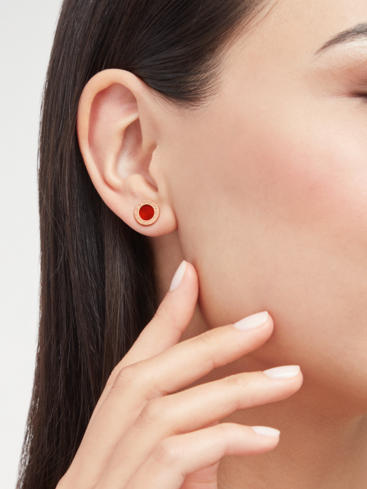 0A97F00F-3FFE-ED5F-BAB4-74CB4B54D0E0.png Pair of Bulgari Bulgari earrings