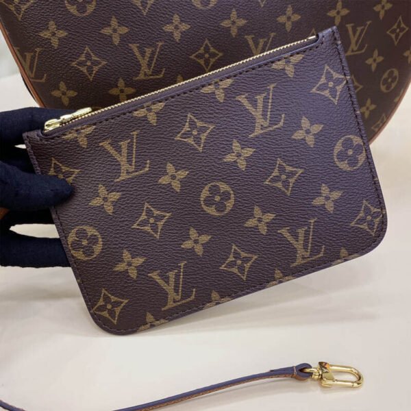 0AFA92FE-0553-84F9-FC81-FB3B7E1FD32C.jpg Louis Vuitton Loop Hobo M46311