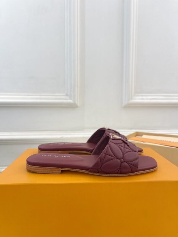 Louis Vuitton Women's Pool Pillow Comfort Sandal