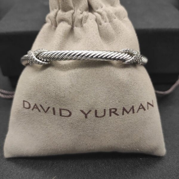 0B70DD50-08FF-EB3D-2C19-2893ECD9428C.jpg X Classic Cable Station Bracelet Sterling Silver with Diamonds, 4mm
