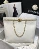 0C0C49BD-2DA8-0C04-4D6B-96CA785AA6C6.jpg CHANEL Small Shopping Bag