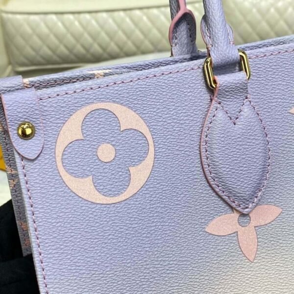 Louis Vuitton OnTheGo MM M20510
