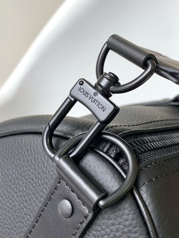 0D3A42E8-5933-A4B4-09F0-1D270CD1555D.jpg Louis Vuitton M21420 Keepall Bandoulière 50