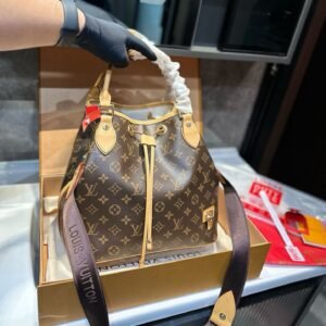 Monogram Neo Bucket Bag