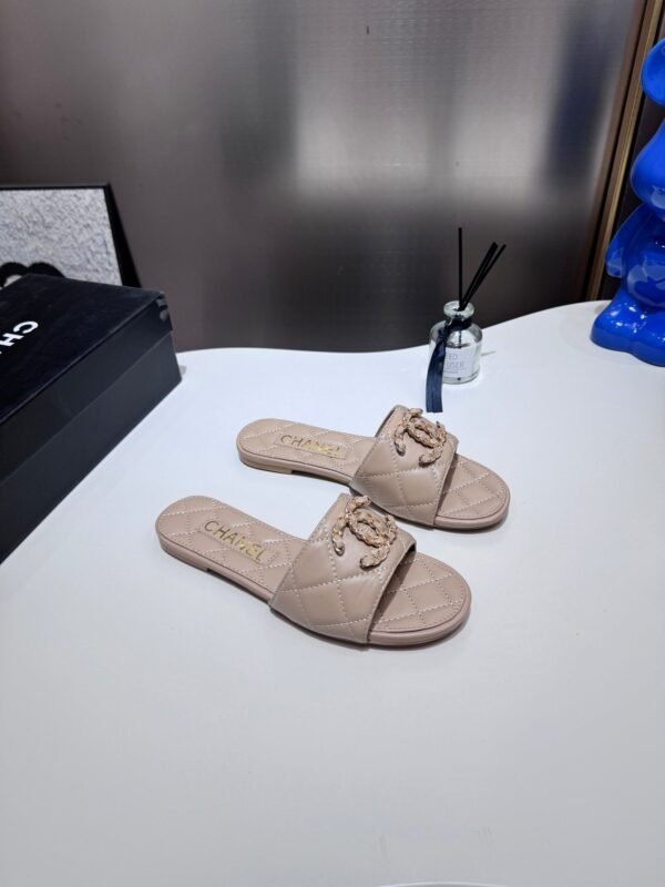 Chanel Women's Logo 25ss CC Sandal