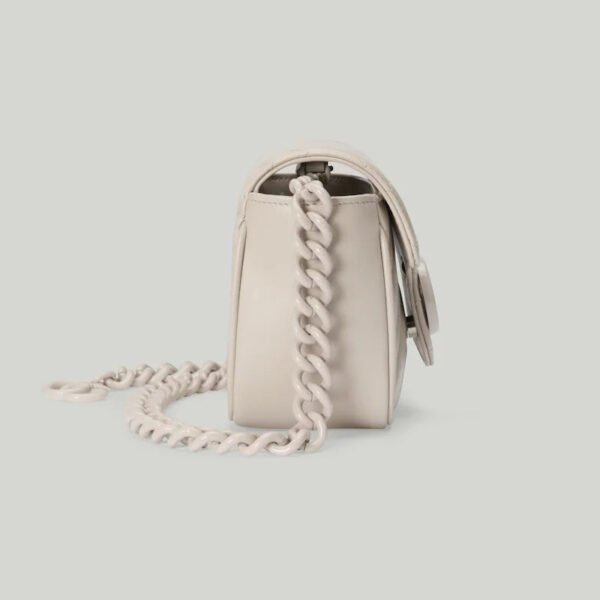 0EAD8597-8E91-DA70-04CB-9CE6F7B12867_f5dc97c1-b413-415f-8234-3fdba4fad080.jpg MARMONT MATELASSE BELT BAG