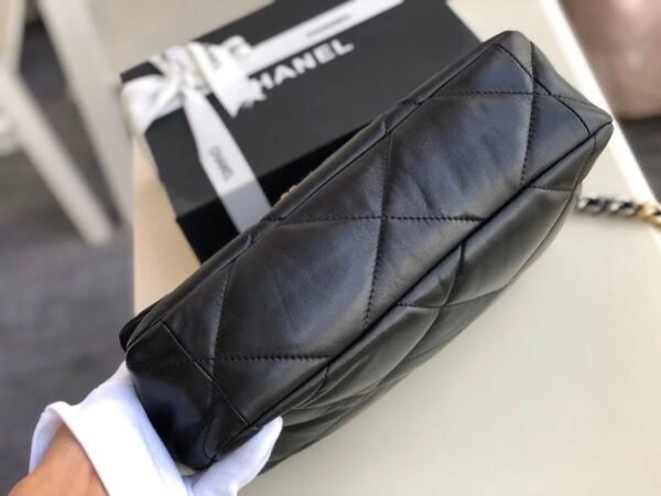 0ECAA923-D561-A448-DC9B-8C506EBBF6B8.jpg Chanel 19 HandBag Black For Women 11.8in/30cm
