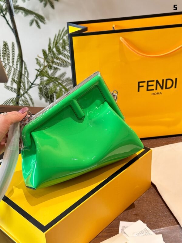 Fendi First Midi - Black