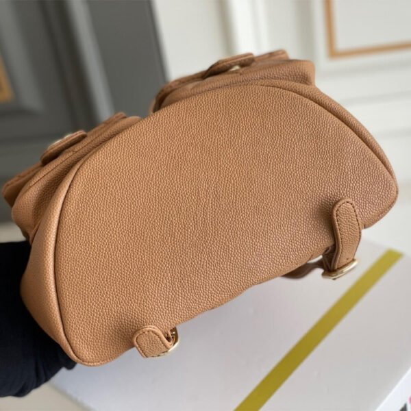 109E6264-C686-F34A-85D8-08E20F257C0E.jpg Chanel Backpack