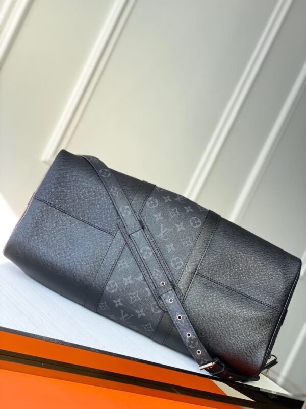 Louis Vuitton M53763 Keepall Bandouli&egrave;re 50