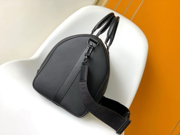 11C133C2-2785-C211-4939-82CBEB1AE966.jpg Louis Vuitton M21420 Keepall Bandoulière 50