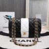 126B4A6A-9338-24AA-5CE4-86EB72B597D3.jpg Chanel Classic Handbag Lambskin & Gold Metal A01112