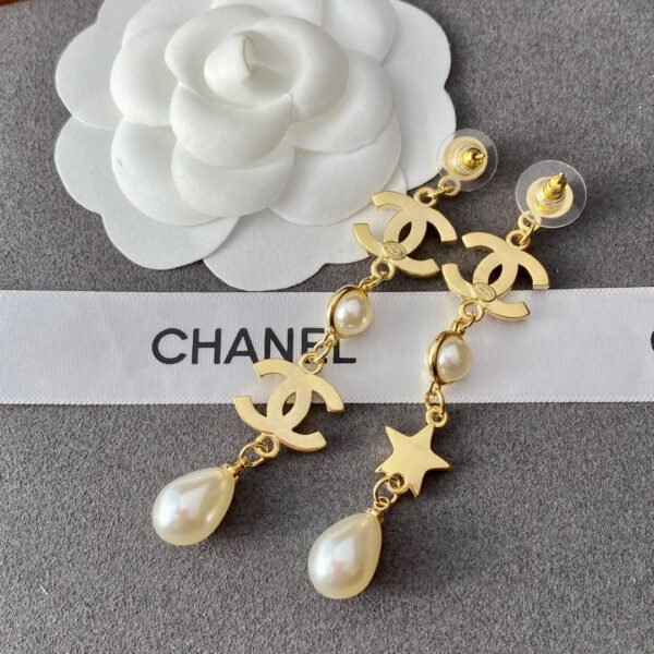 1291D6EA-45B8-58AF-866B-72C519CD3C2D.jpg cc Earrings