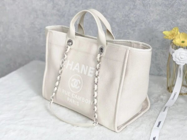Chanel Small Shopping Bag Silver Hardware Cream For Women, Women&rsquo;s Handbags, Shoulder Bags 15.2in/39cm AS3257