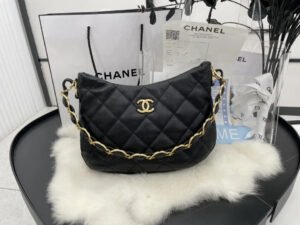 Chanel Hobo Handbag Black For Women, Women&rsquo;s Bags 9.4in/24cm AS3562 B09178 94305