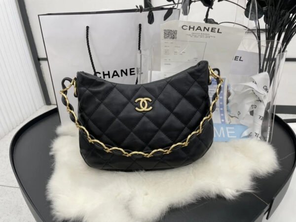 Chanel Hobo Handbag Black For Women, Women&rsquo;s Bags 9.4in/24cm AS3562 B09178 94305