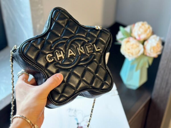 Leather handbag - Gold