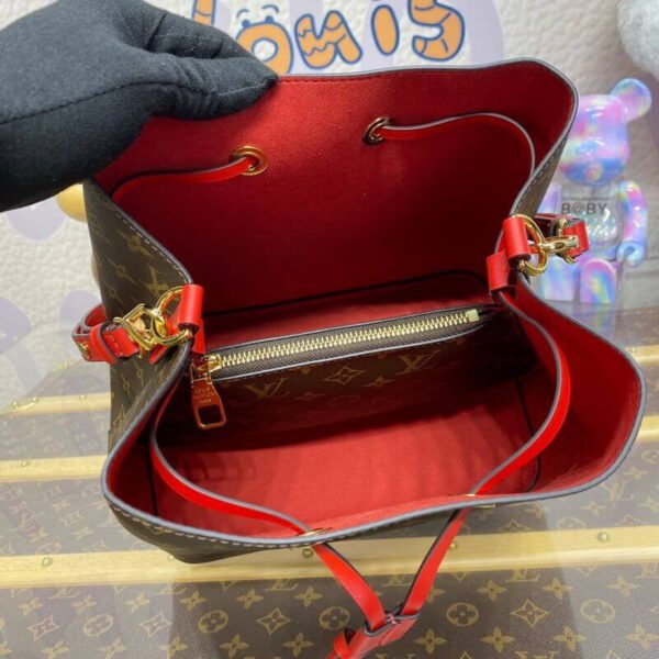 Louis Vuitton N&eacute;oNo&eacute; MM M44021