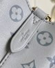 165B8D73-94D8-C6AA-105A-7602677767F9.jpg Louis Vuitton M12749 NÉONOÉ BB