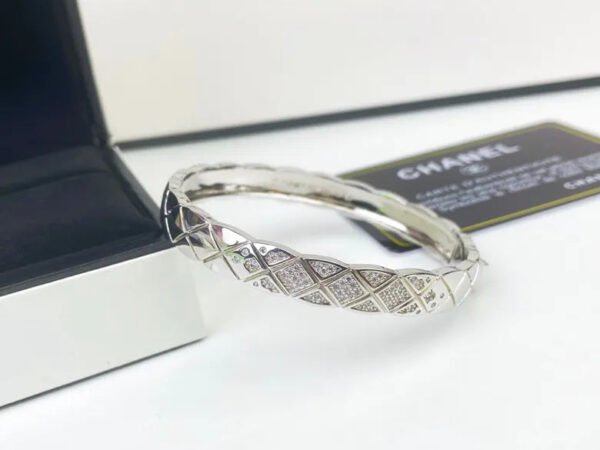 1723C54E-4E30-5CA8-B465-AE1D49B0EFC7.jpg CC Bracelet 0019 - Rose gold