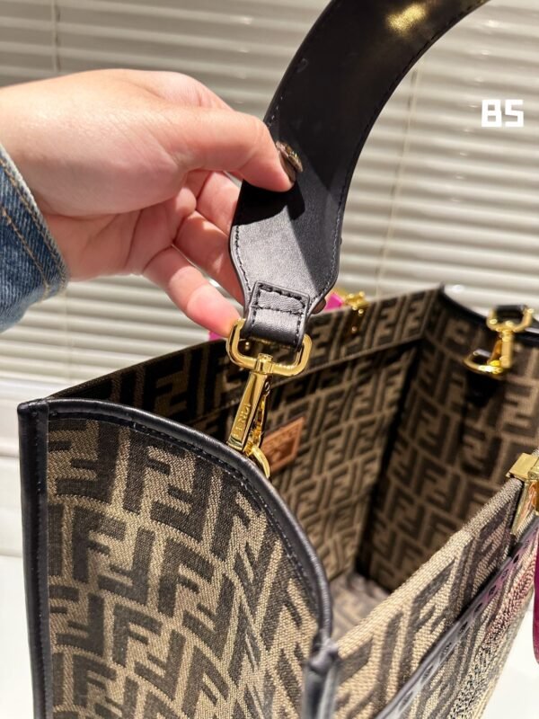 Fendi Sunshine Medium