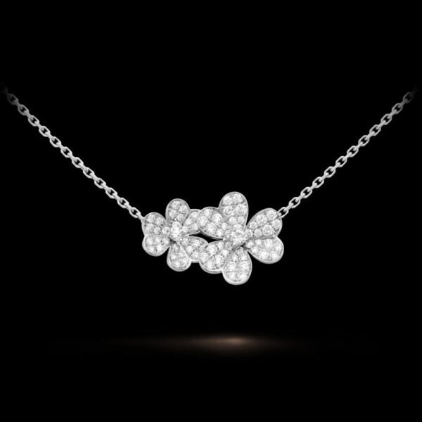 17A4FA31-E4F3-8383-DEAB-359D0E43D8D2.jpg Frivole necklace, 9 flowers