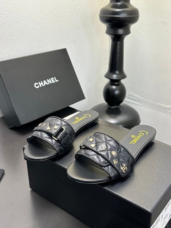 Chanel Women's Logo 25ss CC Sandal