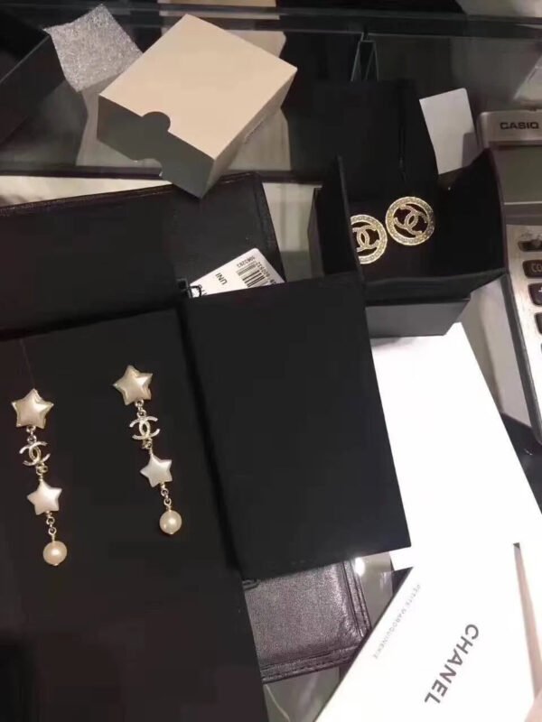 1A973B07-E9AB-B3F5-740F-C832C0A734D6.jpg jewelry56