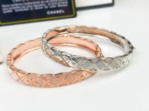 1B99AD12-7EE3-7184-E254-3B4617D18370.jpg CC Bracelet 0019 - Rose gold