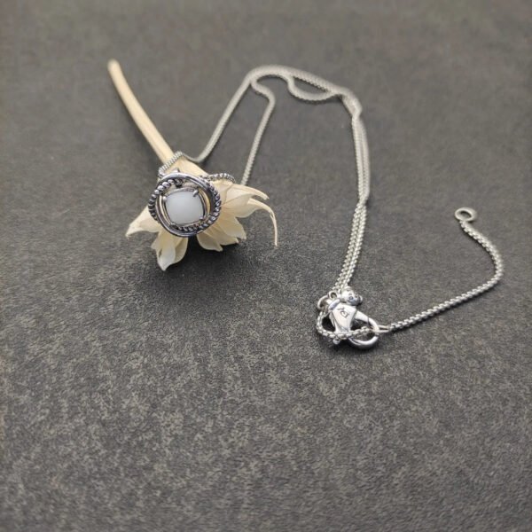 1C1F4626-EF3D-592C-43B2-2F7CBFD95888.jpg Petite Chatelaine® Necklace Sterling Silver with Pearl, 10mm