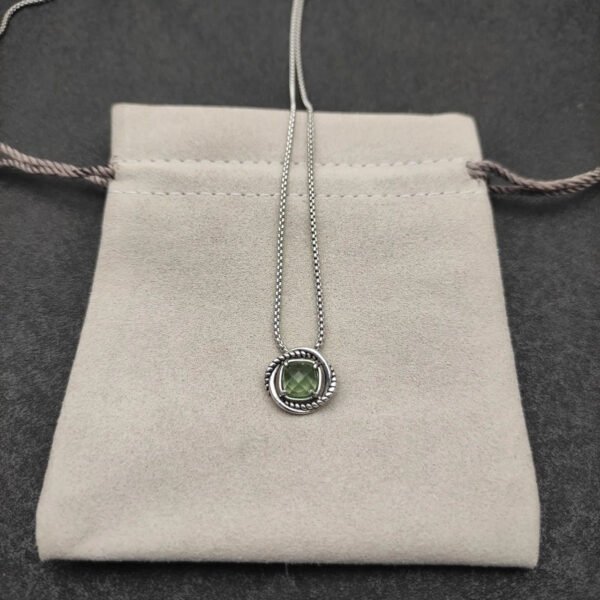 1C91927B-F3E5-791D-D5BF-6E94A1969F0C.jpg Petite Chatelaine® Necklace Sterling Silver with Peridot, 10mm
