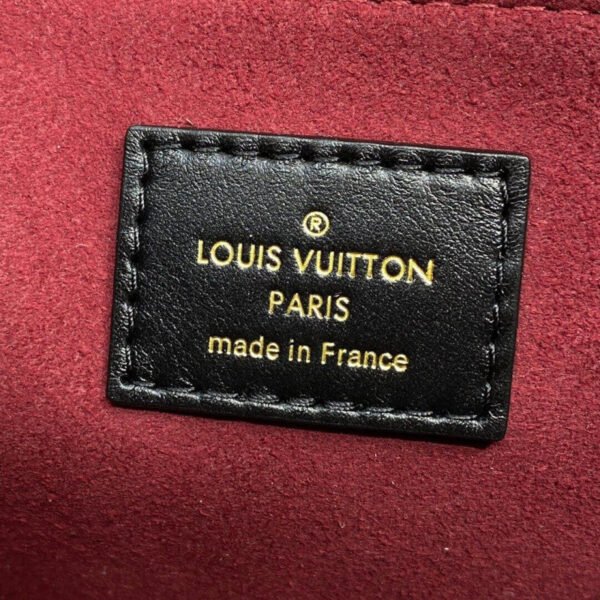 Louis Vuitton Passy Bag M45592