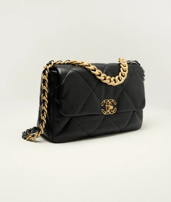 1E0D4BE7-2CBA-0069-DC49-C437A51657E7.jpg 19 Handbag - Maxi