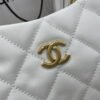 Chanel Hobo Handbag White For Women, Women&rsquo;s Bags 9.4in/24cm