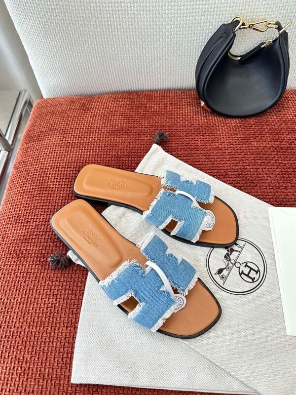 Hermes Women's Oran Sandal