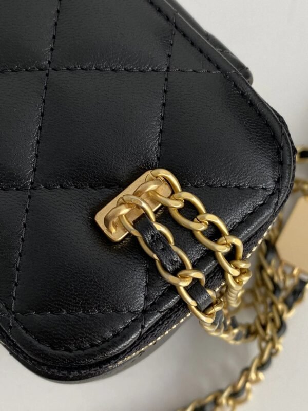 Chanel Small Vanity With Chain Black For Women, Women&rsquo;s Bags 4.3in/11cm