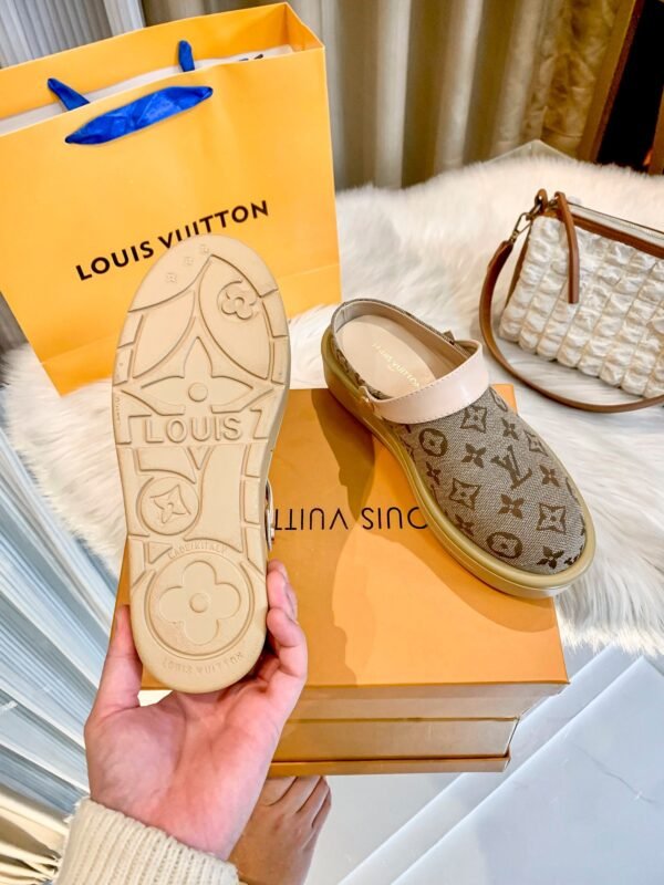 Louis Vuitton Women's Pool Pillow Comfort Sandal