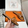 216AD29F-5F4B-0C2D-EE2F-145F20406284.jpg Hermes Women's Oran Sandal