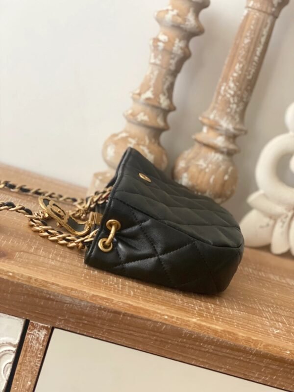 Chanel Small Hobo Bag Gold Hardware Black For Women, Women&rsquo;s Handbags, Shoulder Bags 7.5in/19cm