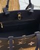 2298344A-C962-0CAE-D43E-64BFFCB3470B.jpg Louis Vuitton OnTheGo MM M47084