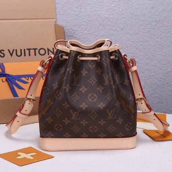 Louis Vuitton Noe BB Handbag M40817