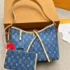 Louis Vuitton CarryAll MM M46855