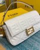 2665718E-D70A-4910-430D-4A9FB018F189.jpg Fendi Baguette
